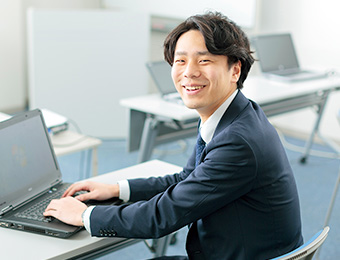 情報ビジネス学科